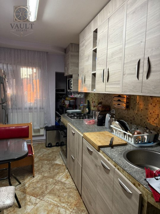 4 camere  - 98 mp - Aparatorii Patriei 