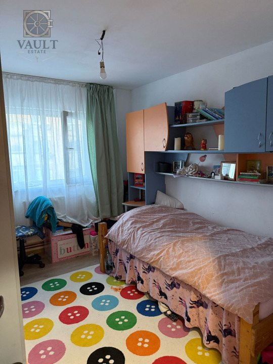 4 camere  - 98 mp - Aparatorii Patriei 