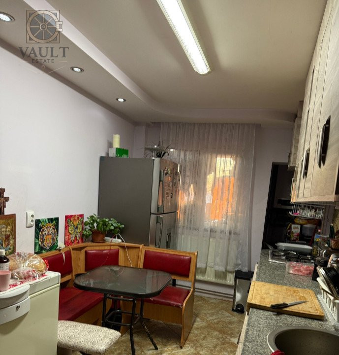 4 camere  - 98 mp - Aparatorii Patriei 