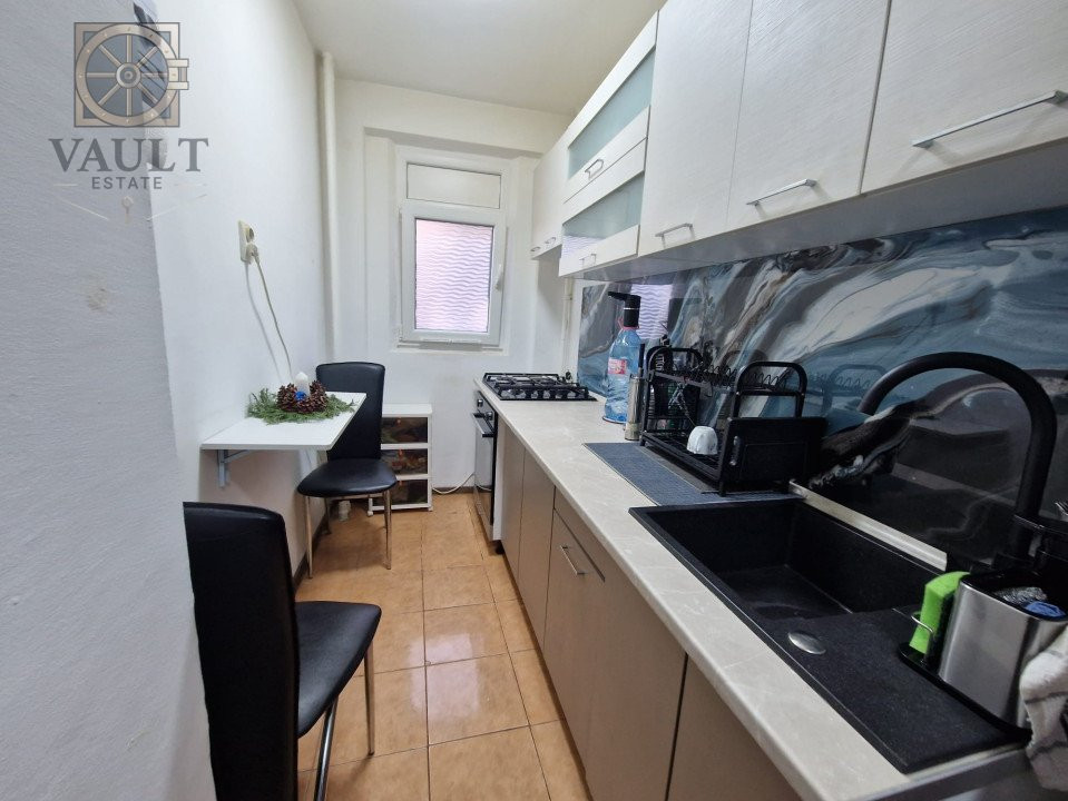 Apartament 2 camere decomandat Berceni-Reșița