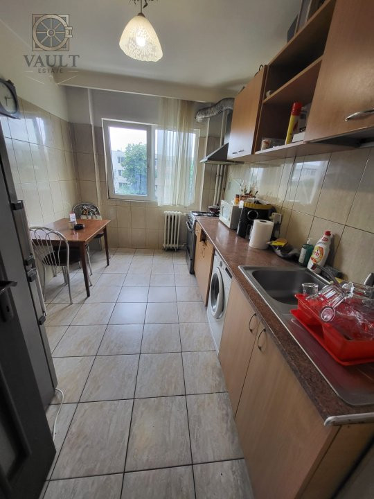APARTAMENT 3 CAMERE-RAHOVA-SOSEAUA ALEXANDRIEI-TEIUS-2 BALCOANE