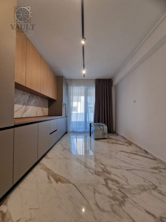 Apartament 3 camere decomandat lux Oltenitei
