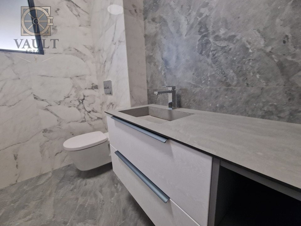 Apartament 3 camere decomandat lux Oltenitei