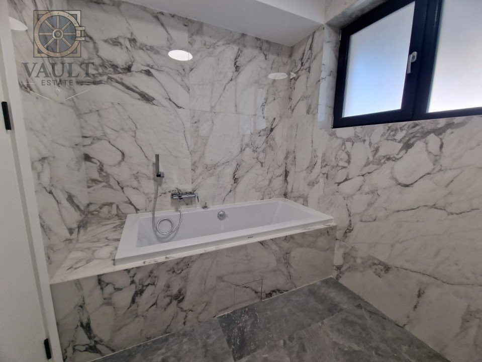 Apartament 3 camere decomandat lux Oltenitei