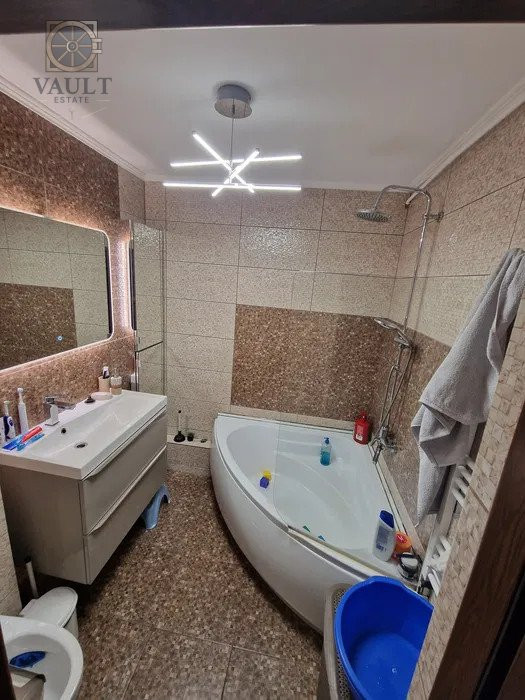 Apartament 3 camere semidecomandat 71mp Drumul Gazarului