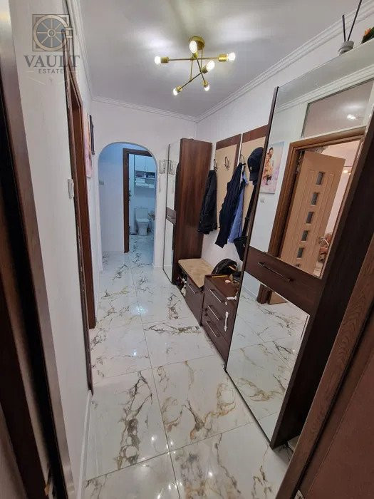 Apartament 3 camere semidecomandat 71mp Drumul Gazarului