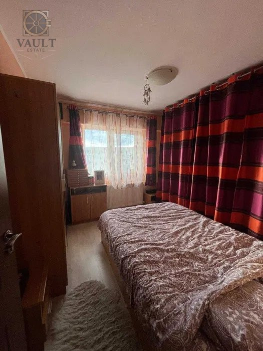 Apartament 3 camere decomandat+loc de parcare Unirii