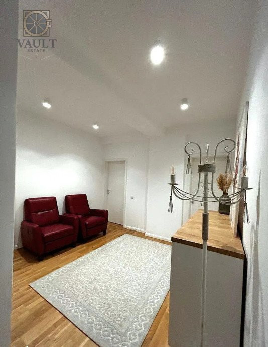 Apartament 3 camere decomandat mobilat-utilat lux stil townhouse Cotroceni