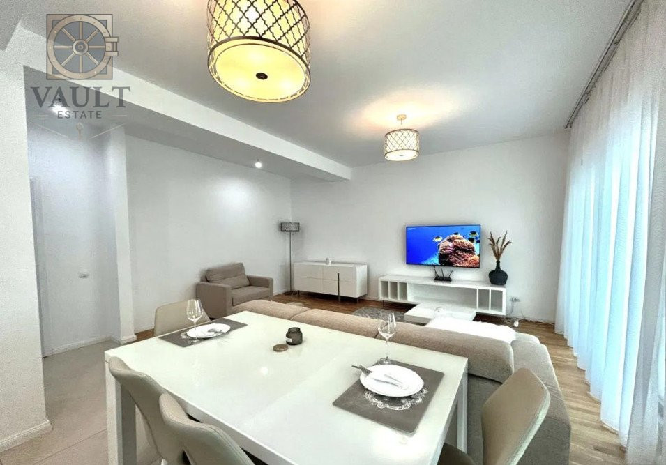 Apartament 2 camere decomandat mobilat-utilat lux