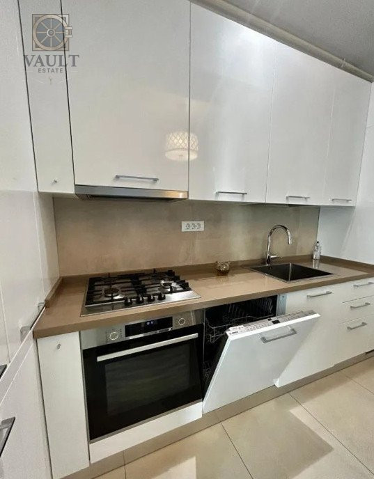 Apartament 2 camere decomandat mobilat-utilat lux
