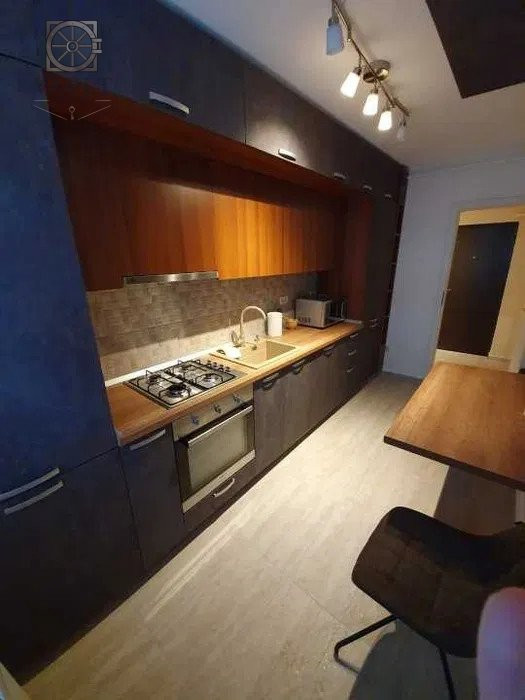 Apartament 2 camere decomandat/centrala proprie/2 locuri parcare Pallady