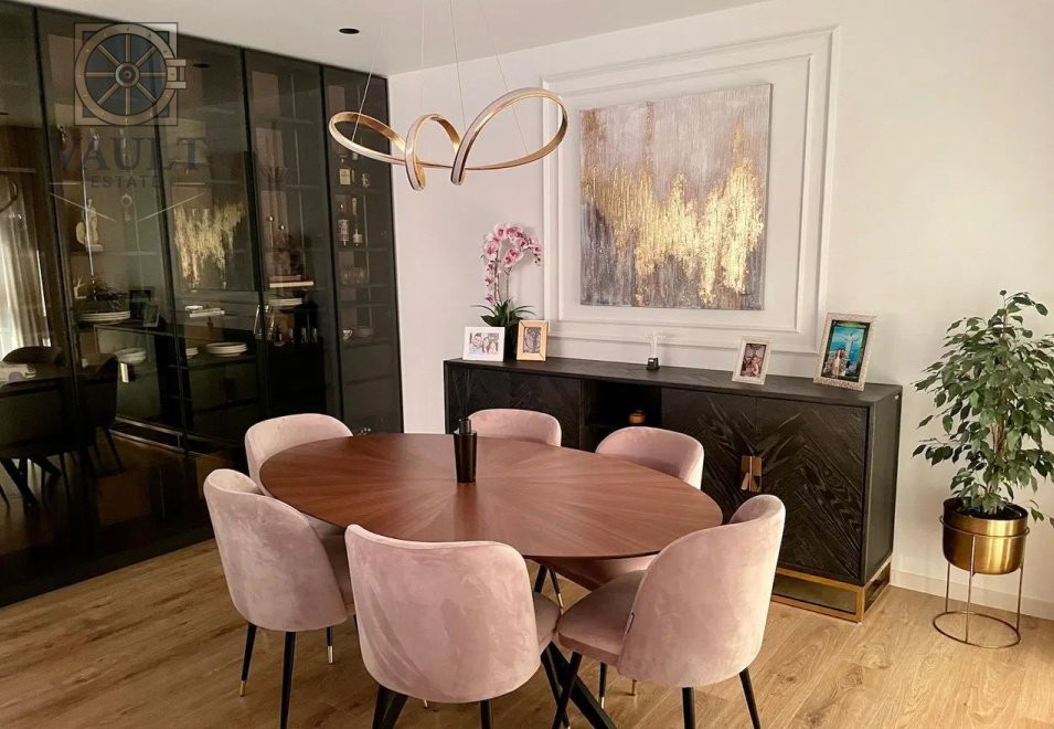 4 camere LUX-2 locuri de parcare-VIVENDA