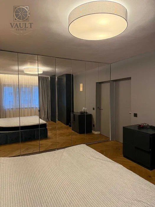 Apartament LUX 4 camere-97mp-VITAN MALL