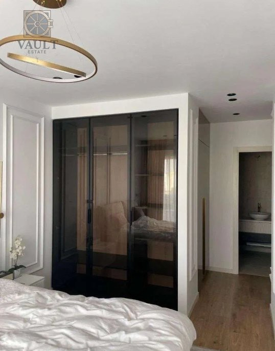 4 camere LUX-2 locuri de parcare-VIVENDA