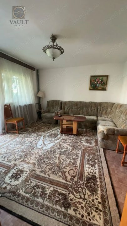 Apartament 4 camere -Bloc 1979 - Decomadat- Piata Victoriei-Titulescu