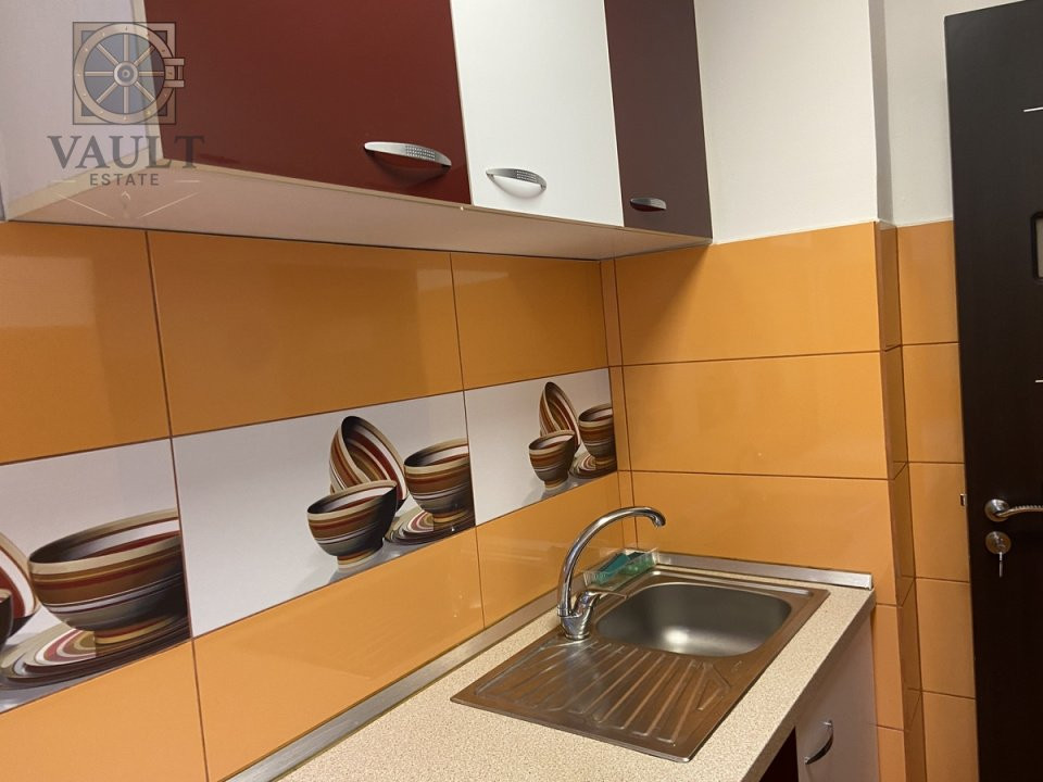 GARSONIERA - PRETABILA PENTRU LOCUIT SAU INVESTITIE- PLAZA MALL