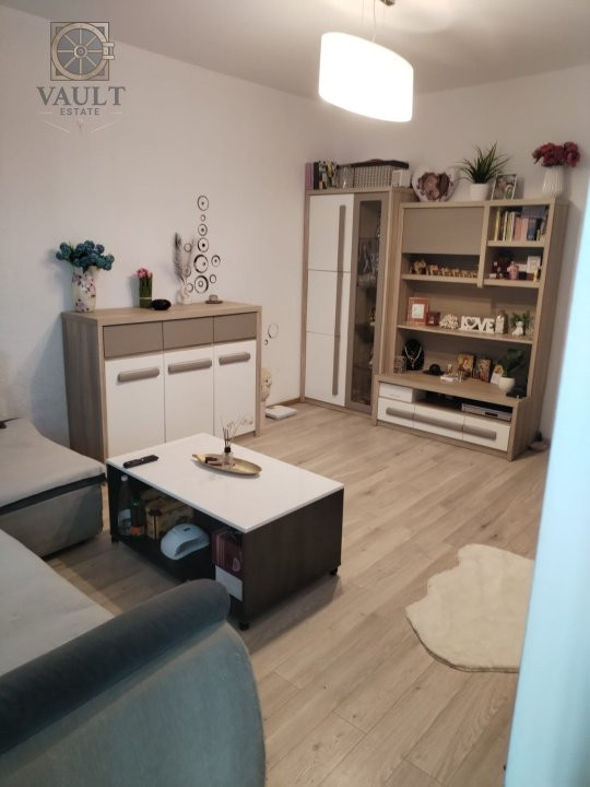 Aapartament 3 camere - ETAJ 1 - MOBILAT -zona PRELUNGIREA GHENCE/CARTIERUL LATIN