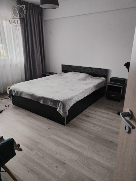 Aapartament 3 camere - ETAJ 1 - MOBILAT -zona PRELUNGIREA GHENCE/CARTIERUL LATIN
