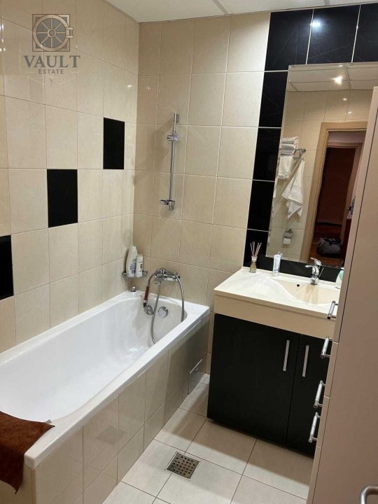 Apartament 2 Camere LA CHEIE RIN GRAND HOTEL PARCUL VACARESTI/VITAN 
