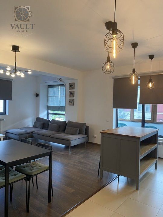 Apartament 3 camere- Decomandat- Metrou Mihai Bravu 