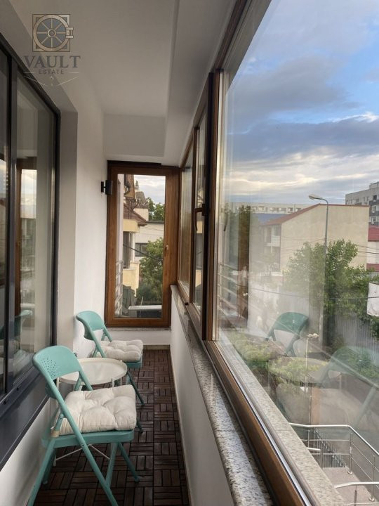 Apartament 3 camere- Decomandat- Metrou Mihai Bravu 