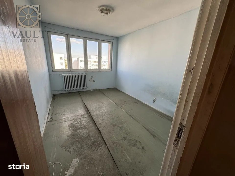 Apartament 3 camere  de renovat -70 MP- Fizicienilor   