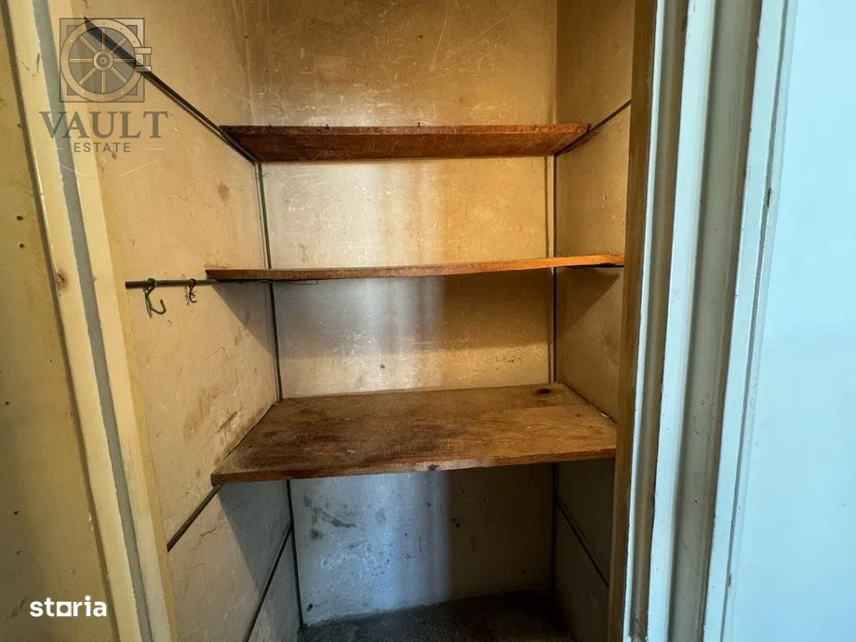 Apartament 3 camere  de renovat -70 MP- Fizicienilor   
