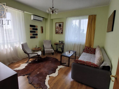Apartament 3 camere- Decomandat- Bd Basarabia