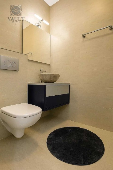 Apartament 3 camere- Decomandat- Nerva Traian - 