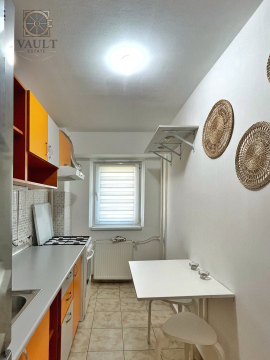 Garsoniera - 41 mp - decomandata - imobil 1991 - zona Lujerului