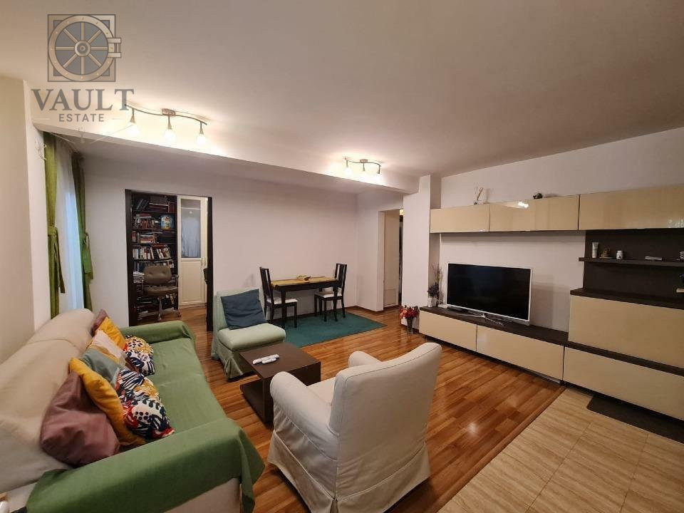 Apartament 3 camere- Aviatiei- Etaj 1 