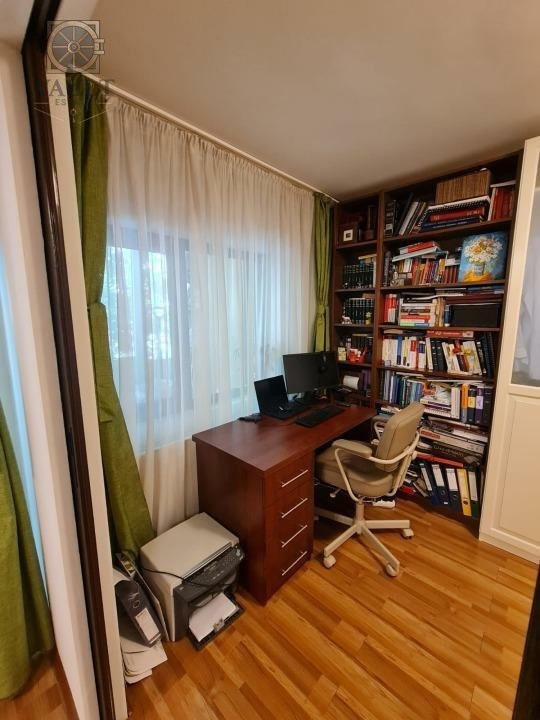 Apartament 3 camere- Aviatiei- Etaj 1 