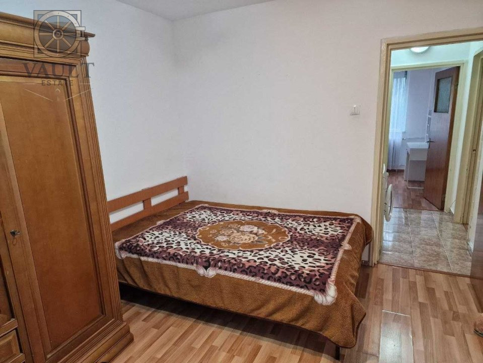 Apartament 3 camere - 7 minute de metrou - Ozana