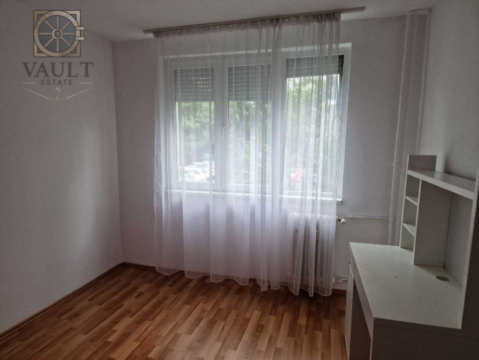 Apartament 3 camere - 7 minute de metrou - Ozana