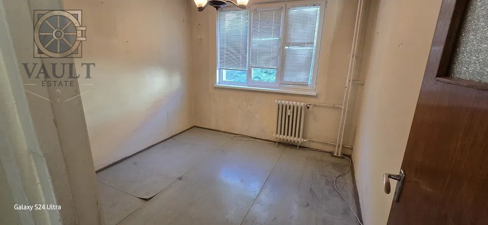 Apartament 3 camere -3 minute pana la metrou -1 Decembrie 1918 
