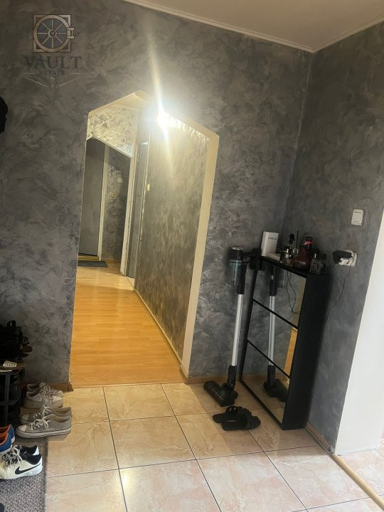APARTAMENT 3 CAMERE-RAHOVA-DUMBRAVA NOUA-2 BAI-DECOMANDAT