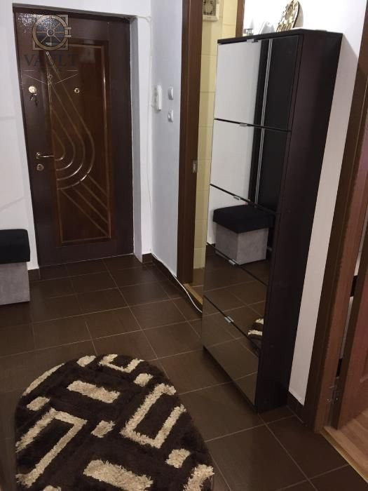 Garsoniera - DEOCOMANDATA - BLOC ANVELOPAT - zona MALL VITAN 