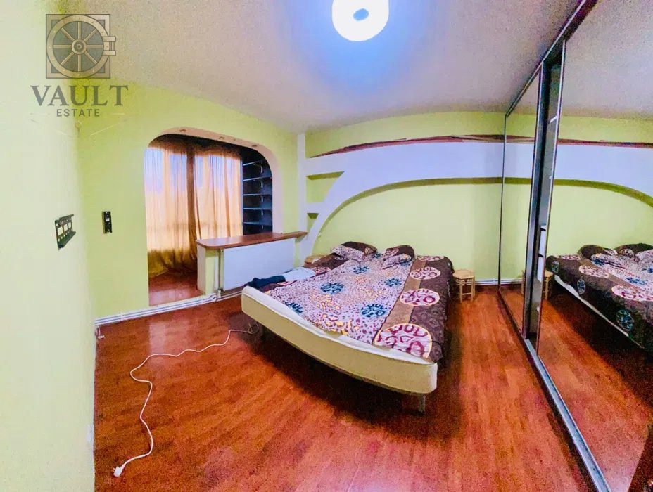 Apartament 4 Camere  -82 Mp - 5 minute pana la metrou - 1 Dcembrie 1918 