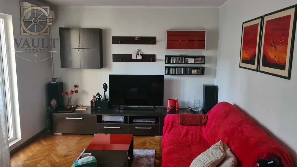 Apartament 3 camere -67 MP- 3 minute pana la metrou -Titan