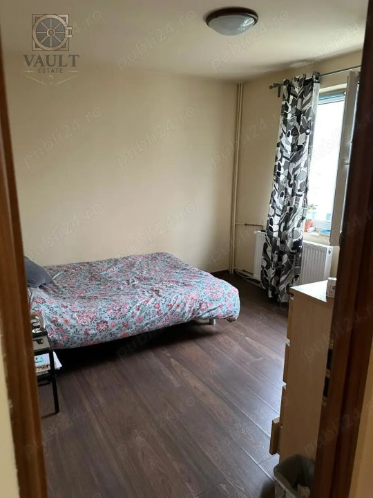 APARTAMENT 3 CAMERE - DECOMANDAT - DRISTOR