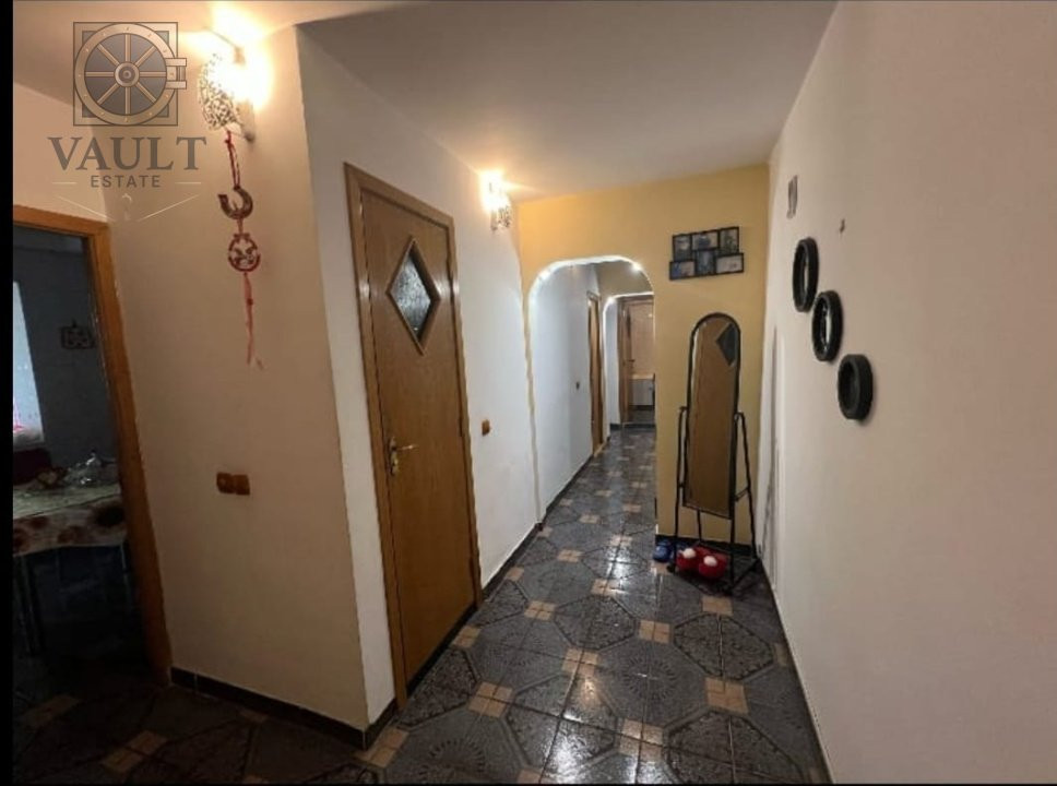 APARTAMENT 3 CAMERE  CERNAUTI - CHISINAU
