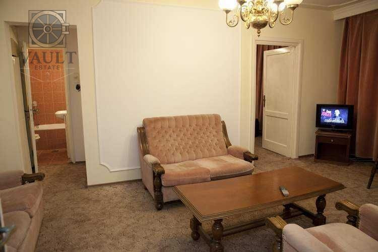 Apartament 2 camere - Metrou Universitate- Centru Vechi- RISC2