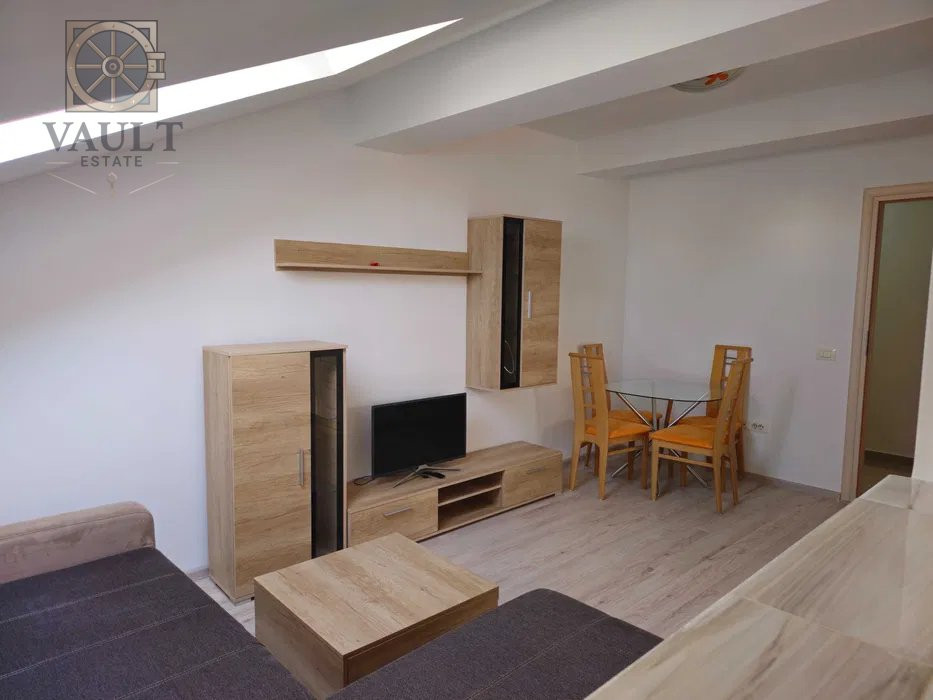 APARTAMENT 2 CAMERE - MANSARDA / AN 2015 / CENTRALA PROPRIE / DRUMUL TABEREI