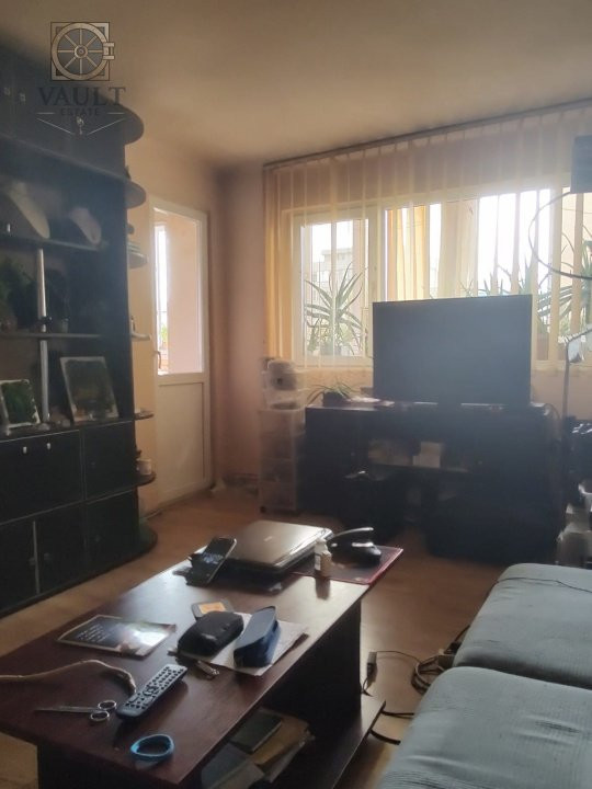 Apartament 3 camere- Decomandat- Titulescu -Banu Manta 