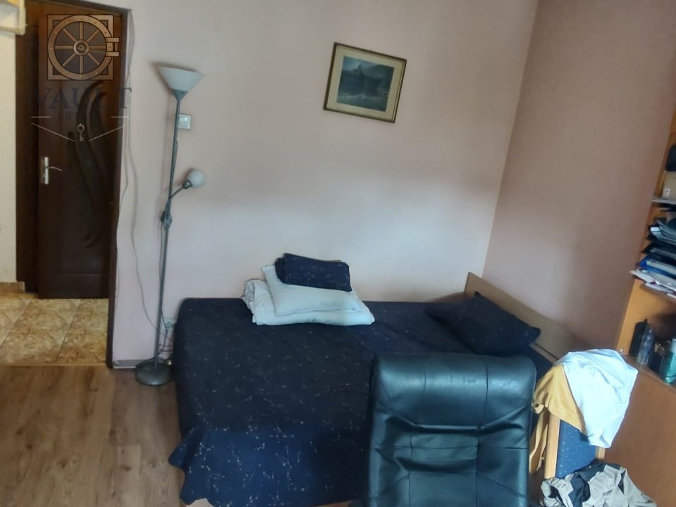 Apartament 3 camere- Decomandat- Titulescu -Banu Manta 