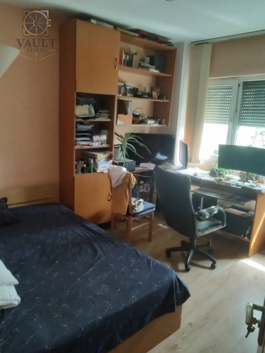 Apartament 3 camere- Decomandat- Titulescu -Banu Manta 