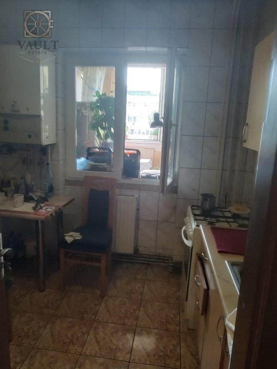 Apartament 3 camere- Decomandat- Titulescu -Banu Manta 