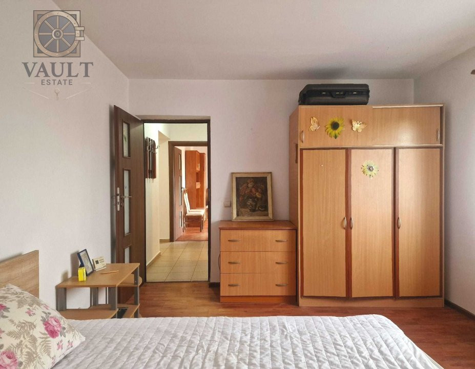 APARTAMENT 3 CAMERE / AN 2013 / 77 M2 / PRELUNGIREA GHENCEA