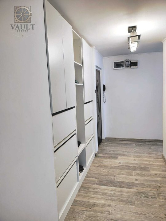 APARTAMENT 3 CAMERE / RENOVAT / MOBILAT & UTILAT / BLOC ANVELOPAT / LUJERULUI   