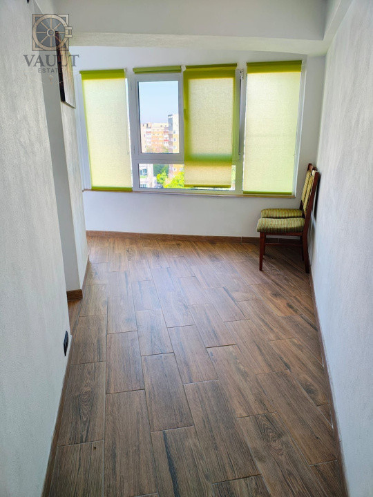 APARTAMENT 3 CAMERE / RENOVAT / MOBILAT & UTILAT / BLOC ANVELOPAT / LUJERULUI   